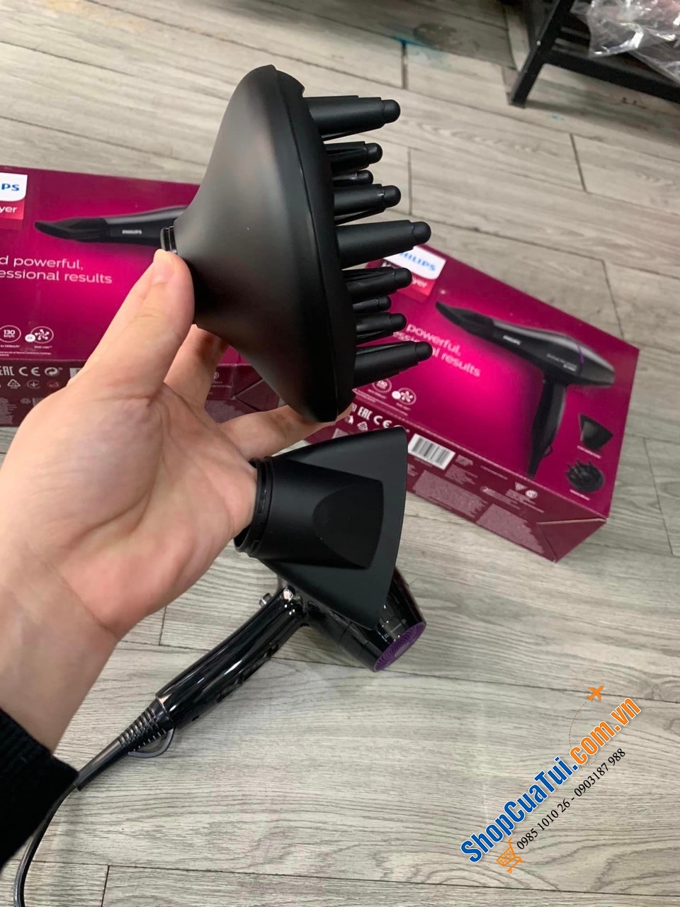 Máy Sấy Tóc Philips BHD274/00 - Sấy tóc tại nhà mà như đi tiệm, 2200w, chức năng ion bảo vệ tóc giúp tóc siêu mềm mượt