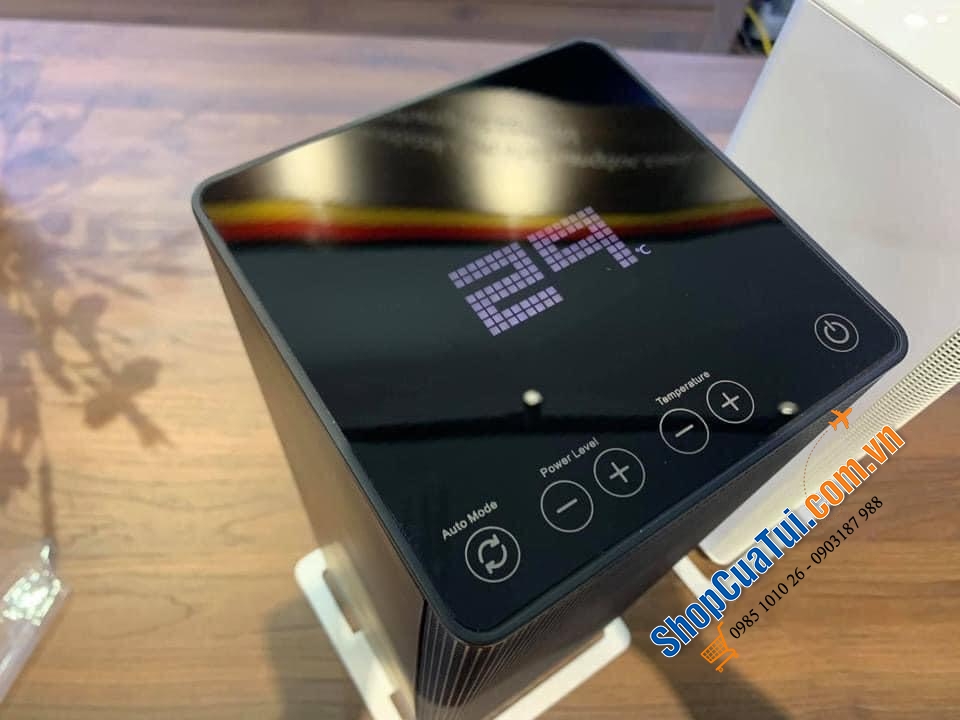 Quạt sưởi Anna 2 chiều nóng lạnh của hãng Stadler Thuỵ Sĩ với công nghệ ADAPTIVE HEAT™ độc đáo 8 mức sưởi, Công suất: 800w - 2000 W