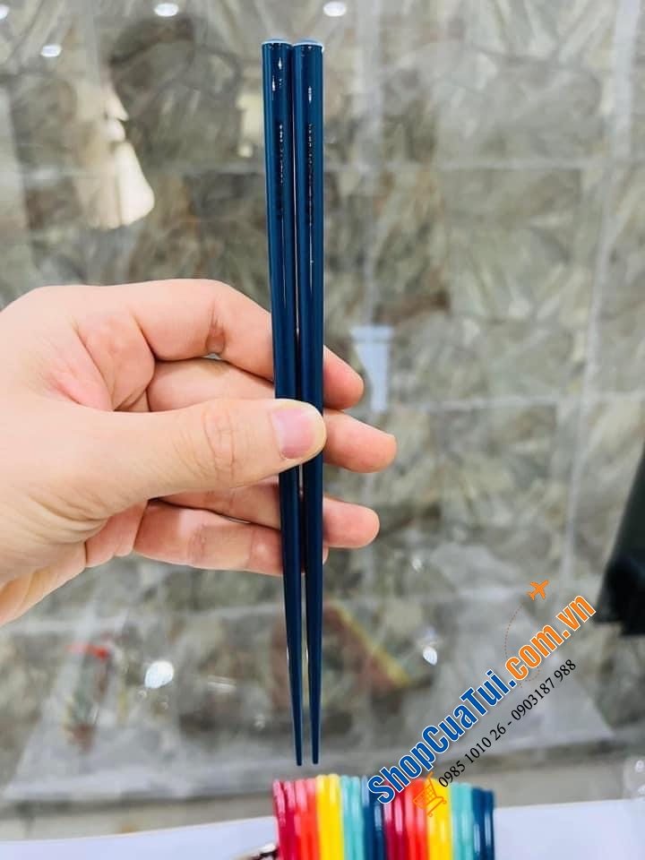 Sét đũa cầu vồng 5 đôi Le Creuset được làm bằng tre - Le Creuset chopsticks 5 set Solid Rainbow Color Made in Japan Collection New