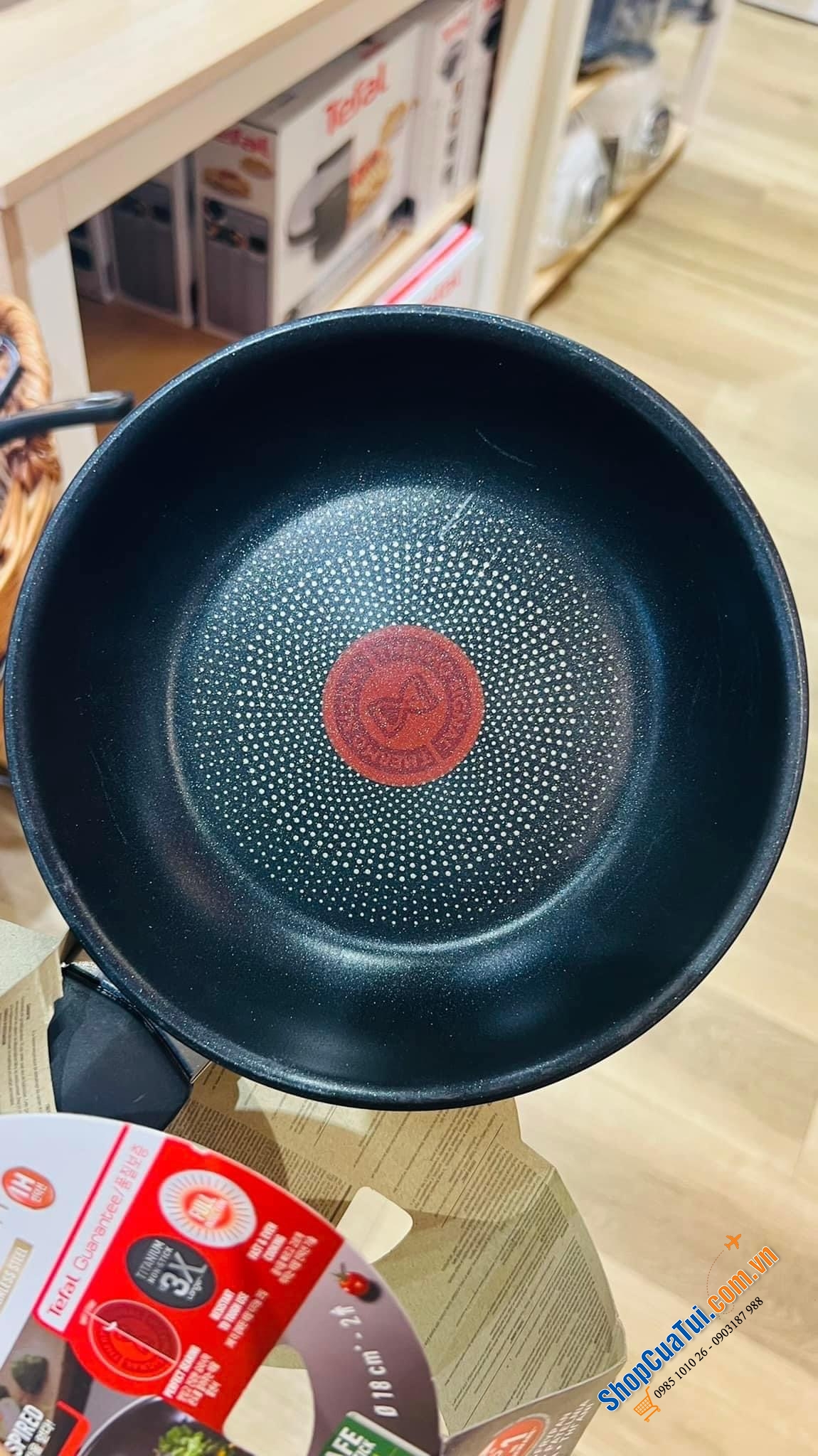 CHẢO RÁN TEFAL EMOTION 18 CM.