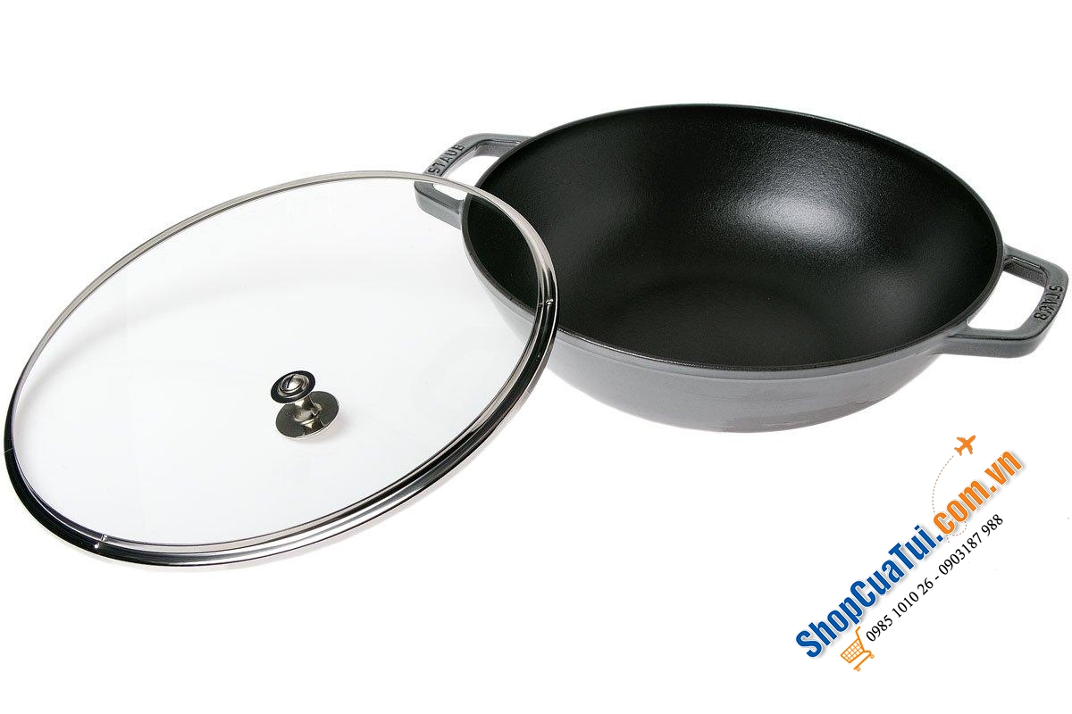 CHẢO GANG XÀO RÁN STAUB 30 CM KÈM VỈ RÁO DẦU, CÓ VUNG KÍNH, MÀU XÁM - Made in France - staub cast iron wok, grey, 30 cm