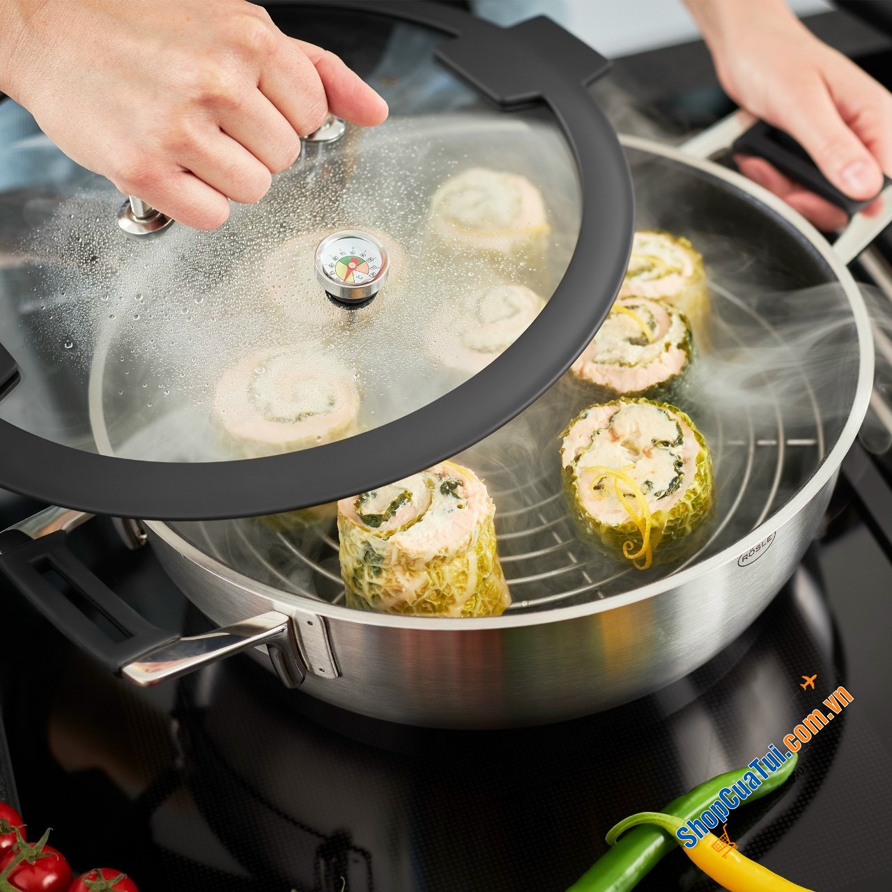 Nồi Hấp Chống Dính Rösle Silence PRO 91978 28cm có vung bằng kính cường lực và viền silicon toàn diện