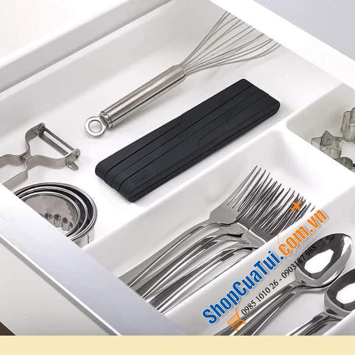 Giá lót nồi có thể điều chỉnh thu gọn, mở rộng thông minh Joseph Joseph 70033.