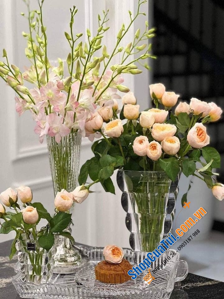 Lọ hoa pha lê Rogaska Adria size 25cm MÀU TRẮNG đẹp với mọi không gian