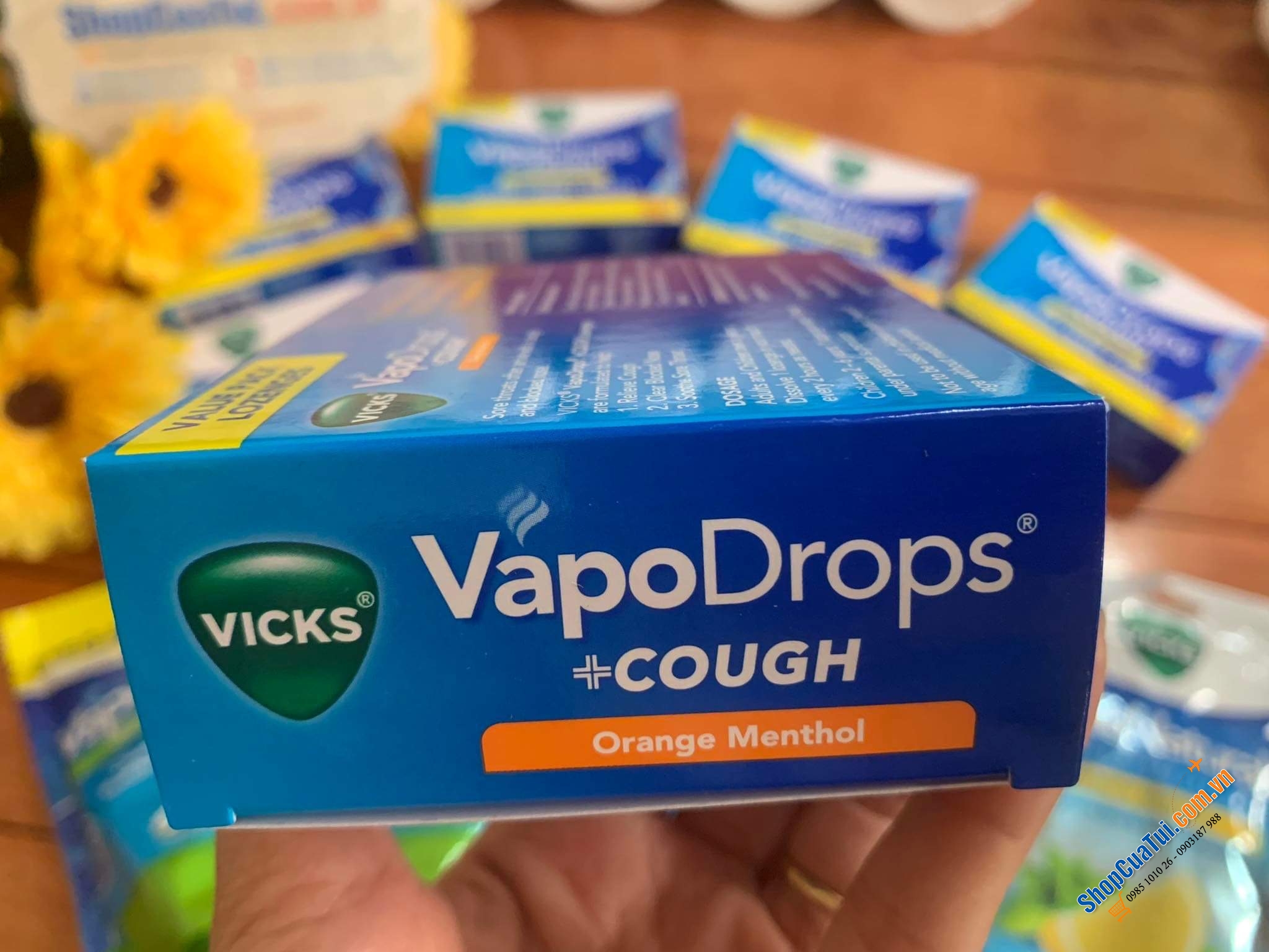 Viên ngậm trị ho, mũi và họng Vicks VapoDrops + Cough Orange Menthol 36 Lozenges (36 viên) vị cam