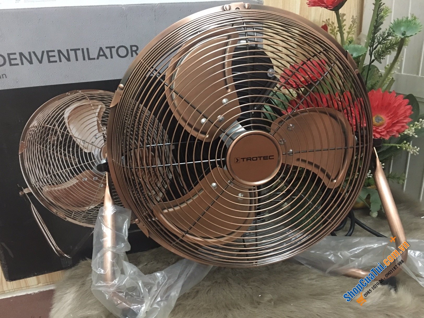 QUẠT SÀN TROTEC TVM13 đường kính cánh 35cm màu vàng đồng thời thượng sang chảnh