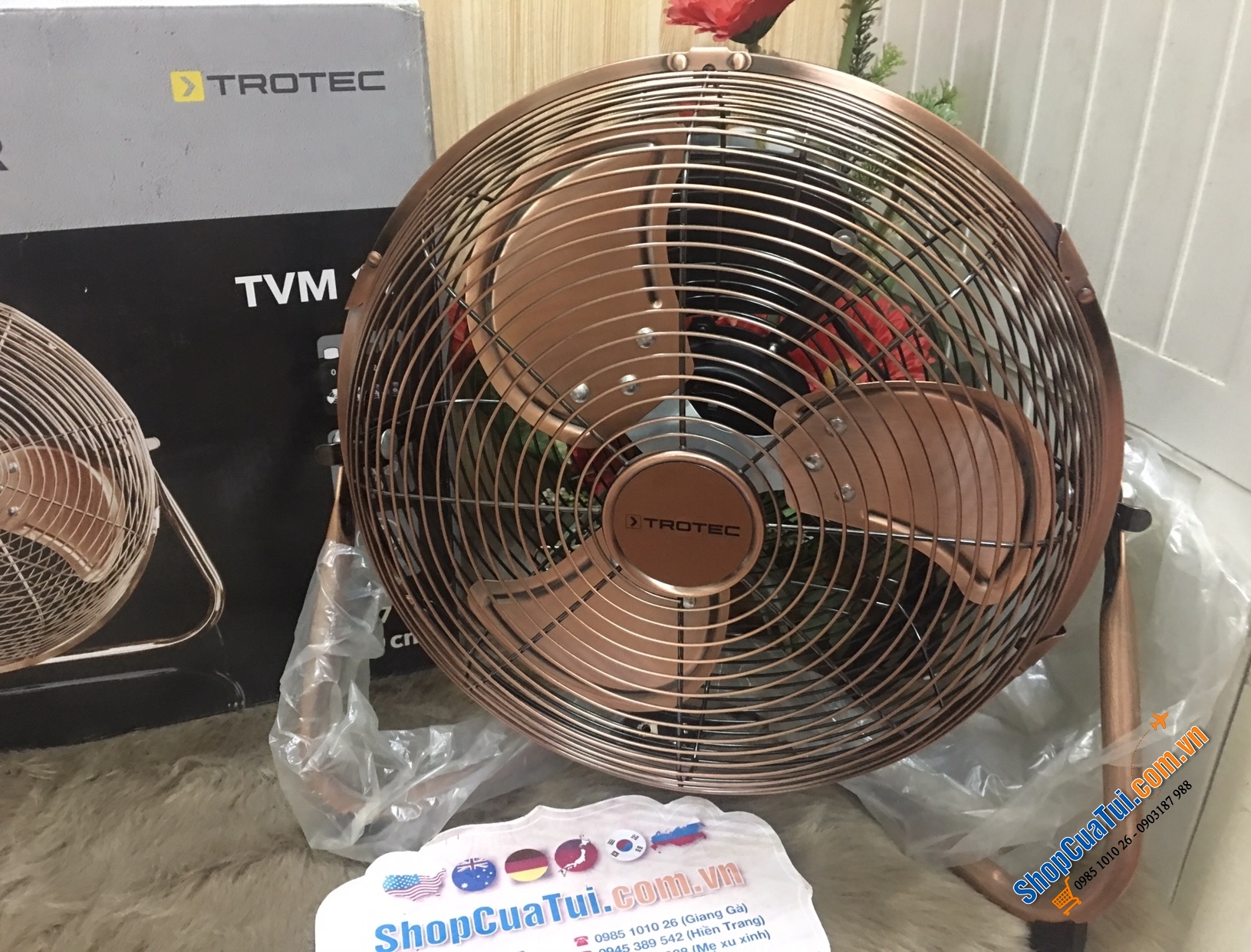 QUẠT SÀN TROTEC TVM13 đường kính cánh 35cm màu vàng đồng thời thượng sang chảnh