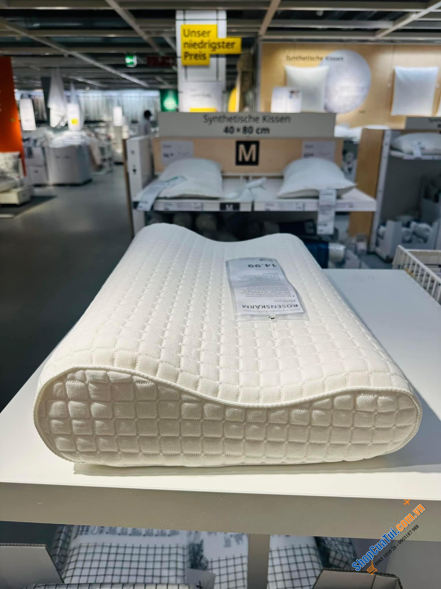 RUỘT GỐI MEMORY IKEA 33x 50 cm - Tận hưởng một giấc ngủ ngon đúng nghĩa nhờ thiết kế Công Thái Học và Thiết kế lõm phần chữ O nhằm định hình vị trí đầu và cổ