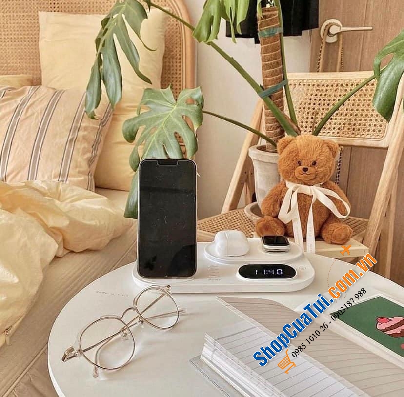 Sạc 4in1 Mooas - Vừa là đèn ngủ, vừa là sạc nhanh 30W, vừa có đồng hồ hiển thị, mua 1 được 4 quá tiện lợi