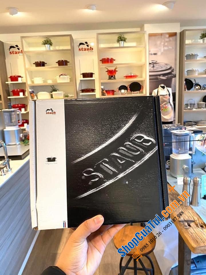 CHẢO GANG STAUB BỎ LÒ VÀ CHIÊN RÁN 20 CM - MÀU ĐEN - MADE IN FRANCE.