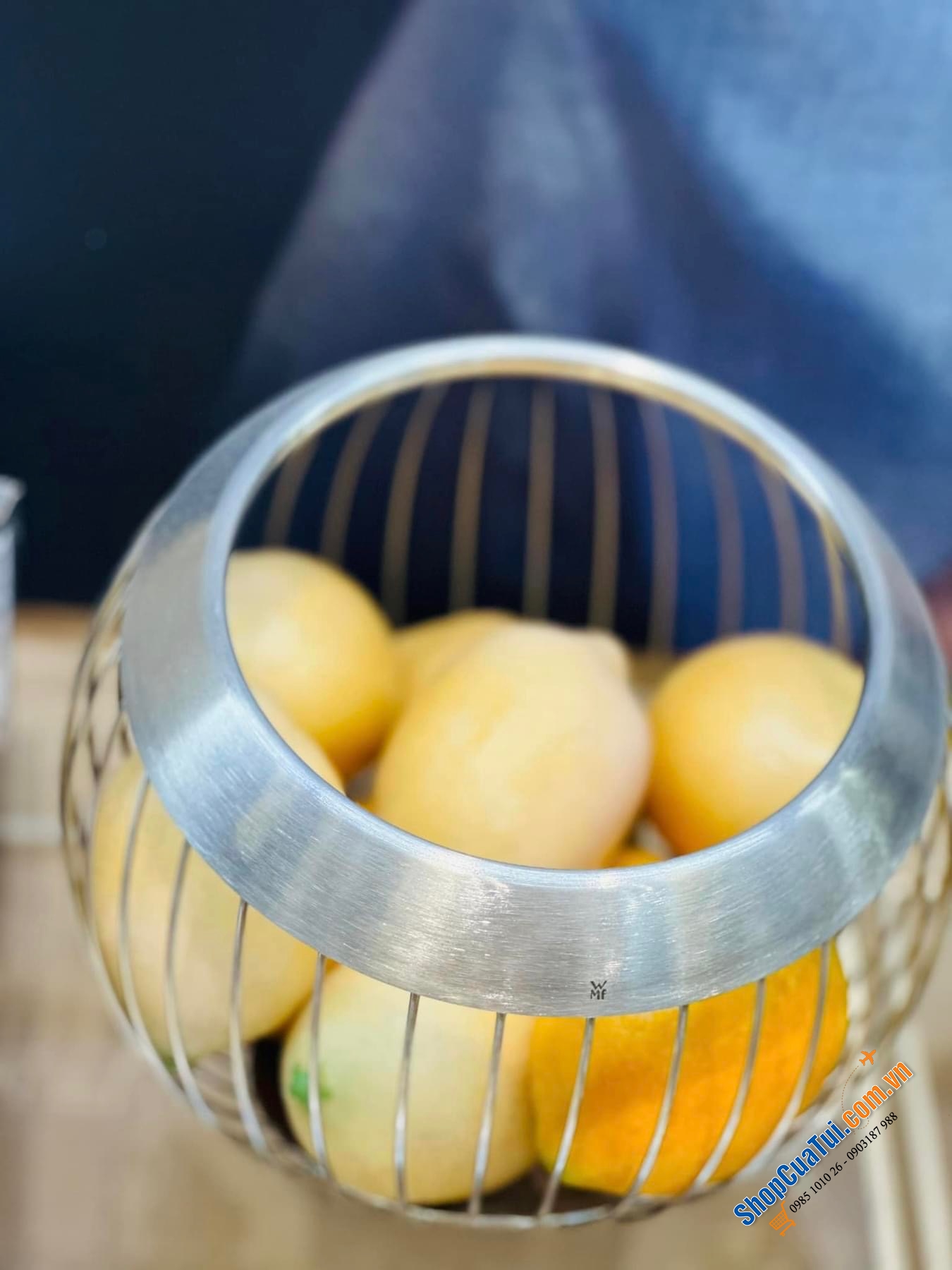 Rổ inox WMF Korb groß Lounge Living dạng lưới - hình tròn 19cm.