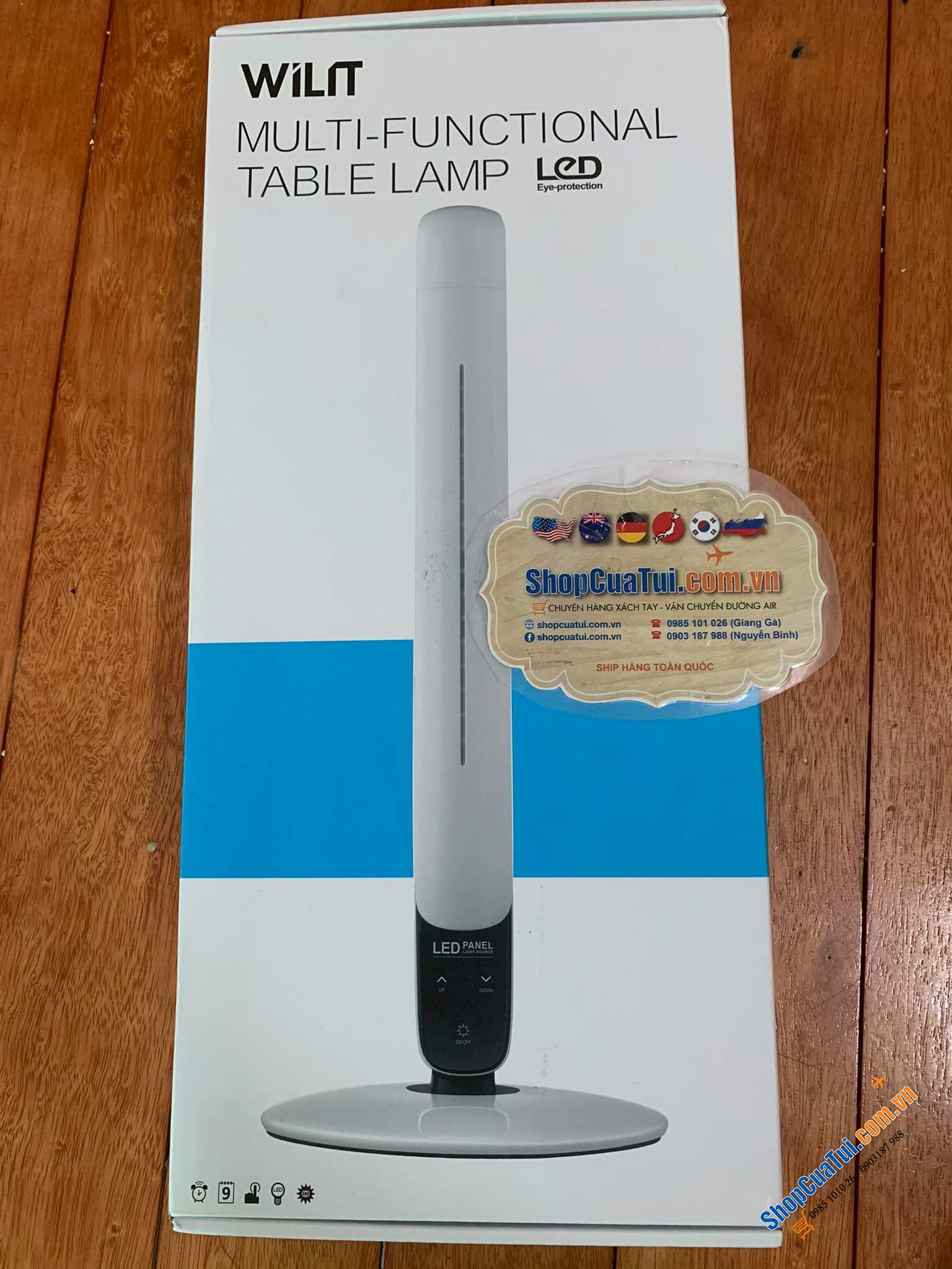 Đèn LED chống cận Wilit S1 thiết kế màu trắng siêu trang nhã.