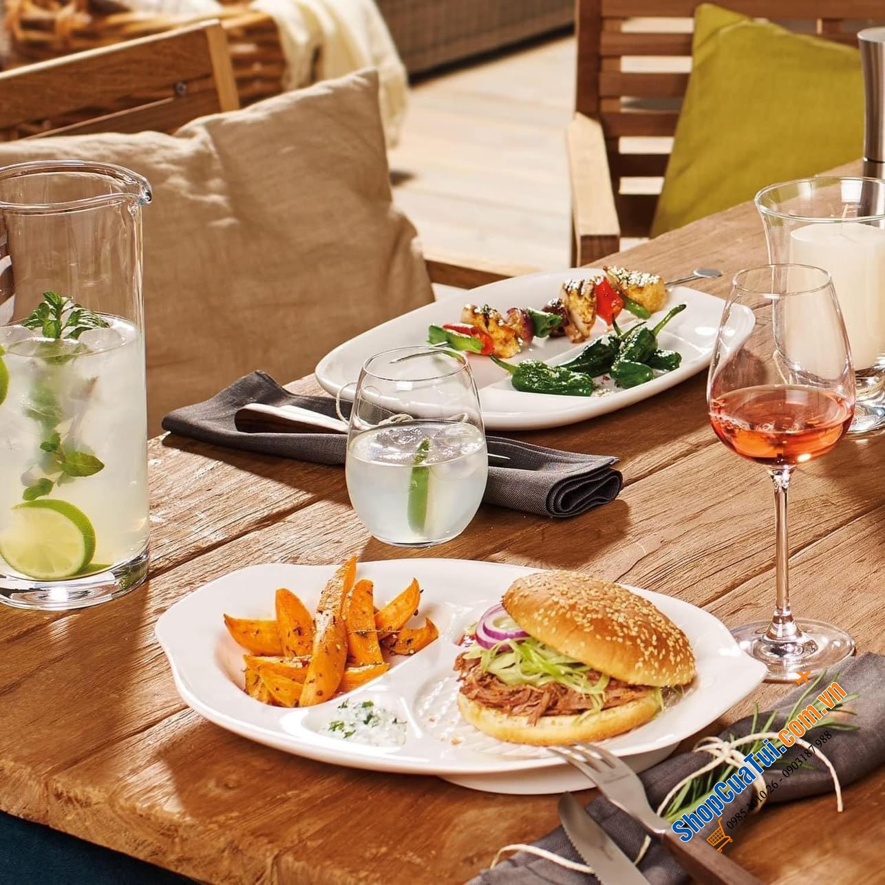 Sét 2 đĩa burger Passion BBQ Villeroy Boch hoàn hảo với các ngăn nước chấm và đựng món thông minh