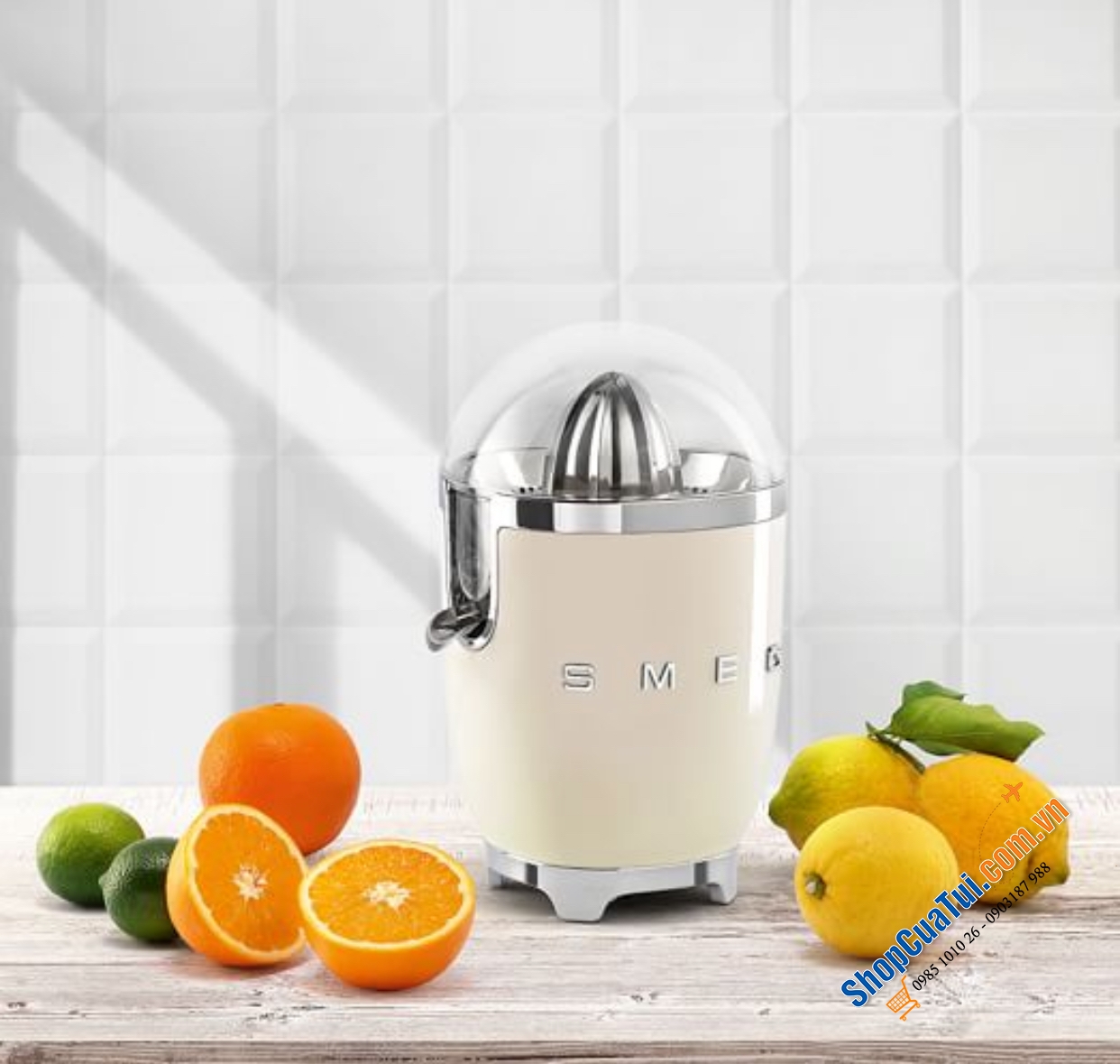 MÁY VẮT CAM SMEG NHIỀU MÀU công suất 70W giúp vắt kiệt cam, chanh, thiết kế sang trọng