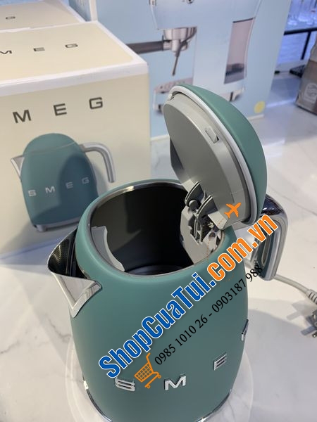 Ấm siêu tốc SMEG KLF03EGMEU Emerald Green 1,7 Lít - Màu xanh ngọc - Màu mới của hãng