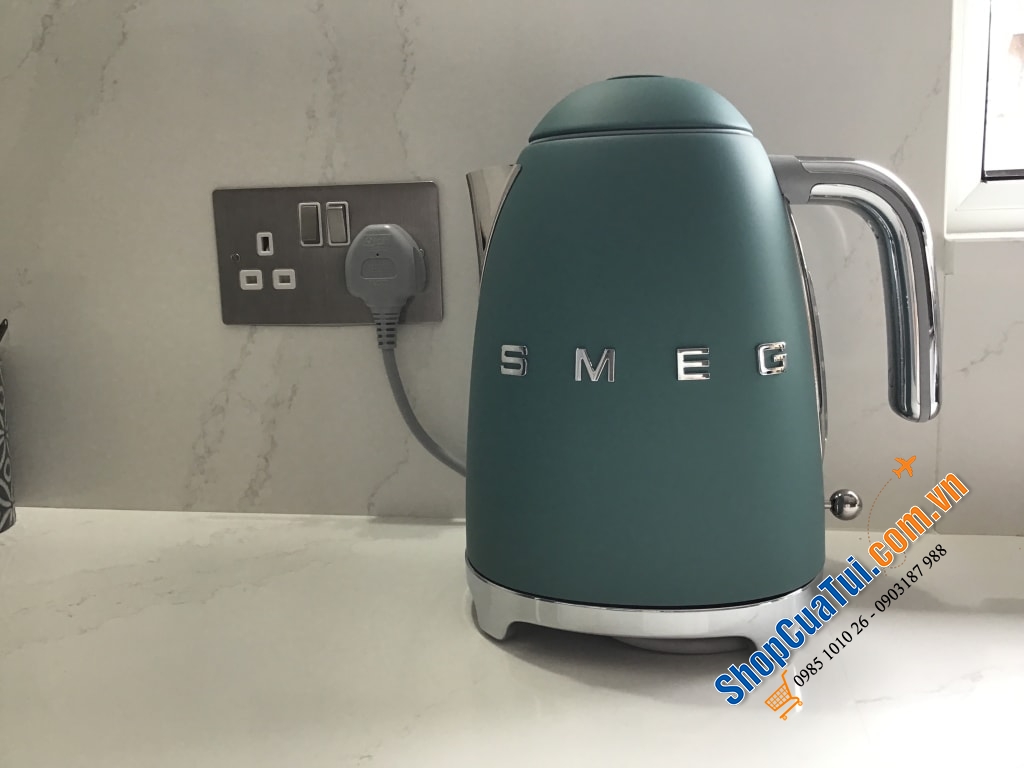 Ấm siêu tốc SMEG KLF03EGMEU Emerald Green 1,7 Lít - Màu xanh ngọc - Màu mới của hãng