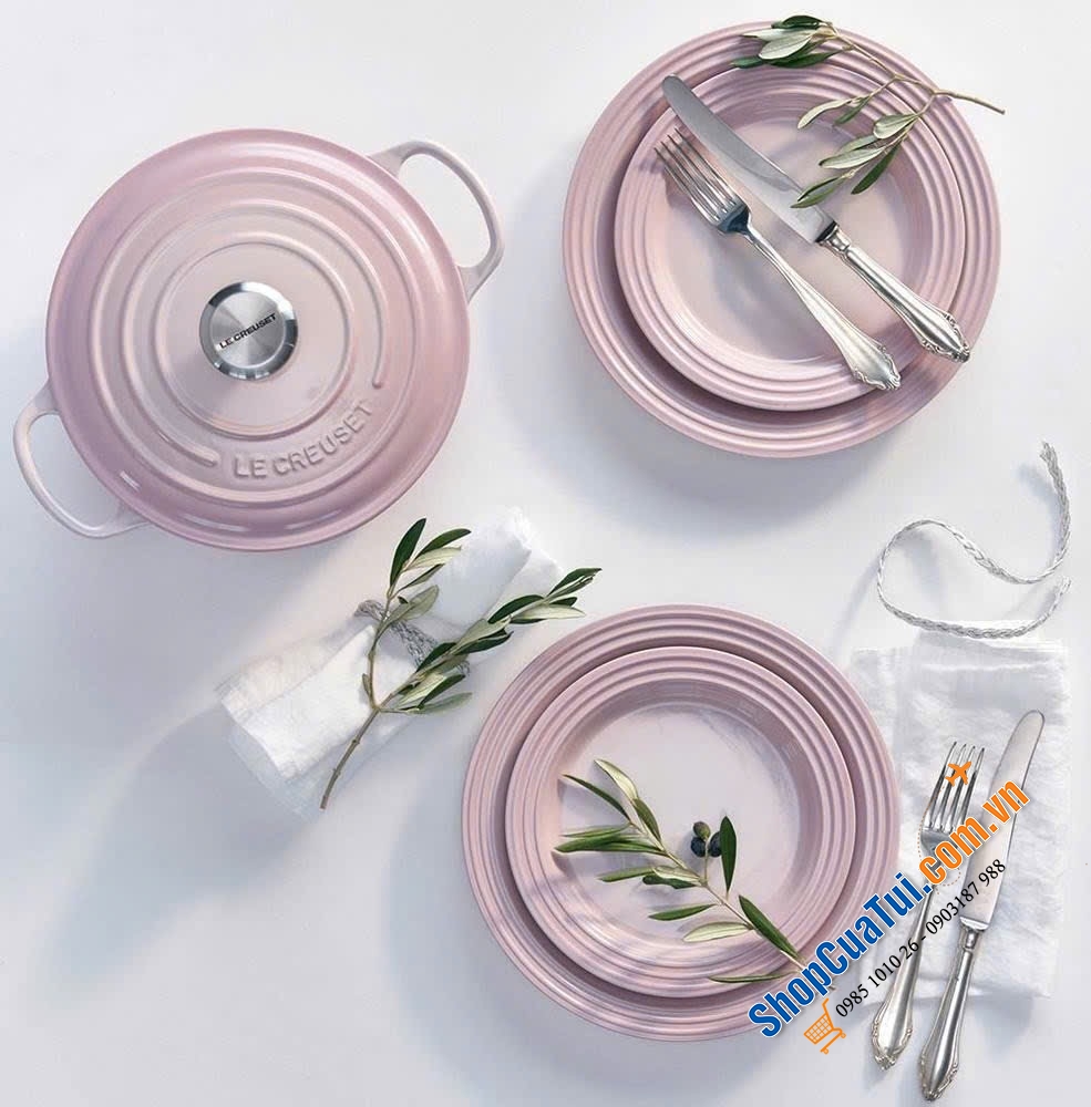 Nồi gang Le Creuset Signature 24cm màu hồng 4.2 lít