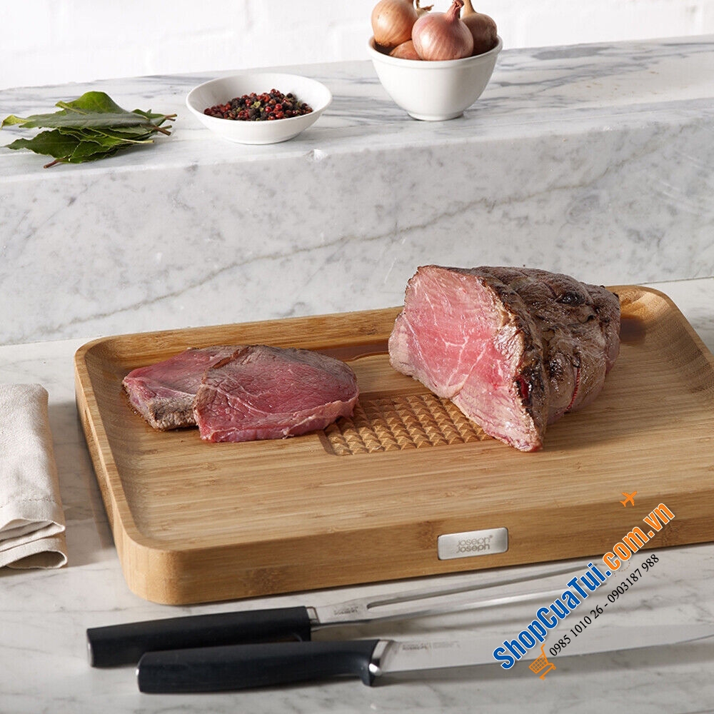 THỚT TRE CHỮ NHẬT JOSEPH JOSEPH CUT & CAVE BAMBOO 60142, Kích thước: 30 x 40,01 x 3,51 cm