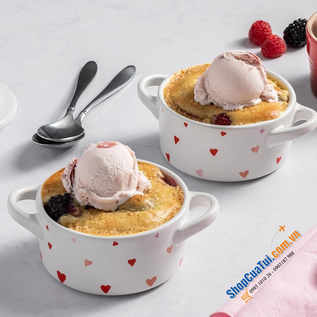 NỒI GỐM SỨ MINI LE CREUSET HOẠ TIẾT TRÁI TIM - Nồi sứ đựng thức ăn Le Creuset Limited Edition V-day Mini Heart Cocotte 10cm