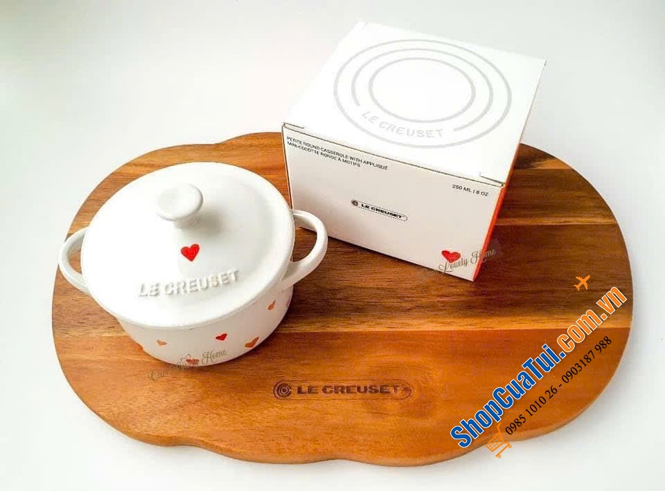 NỒI GỐM SỨ MINI LE CREUSET HOẠ TIẾT TRÁI TIM - Nồi sứ đựng thức ăn Le Creuset Limited Edition V-day Mini Heart Cocotte 10cm