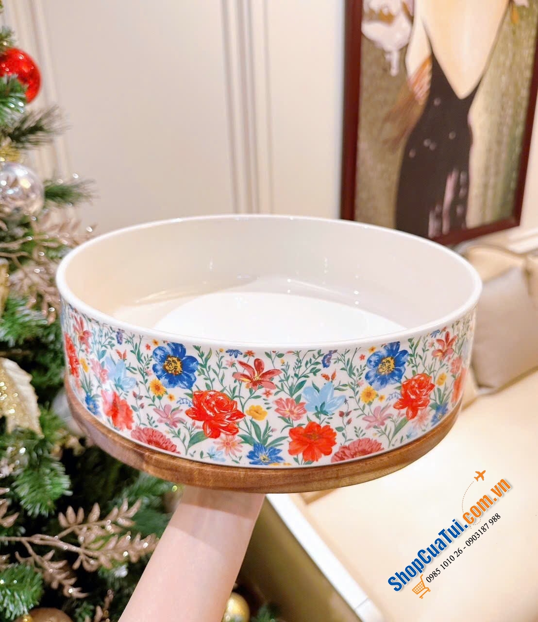 KHAY SỨ ĐẾ GỖ TRÒN XOAY THE PIONEER WOMAN Woman Brilliant Blooms 32,5cm