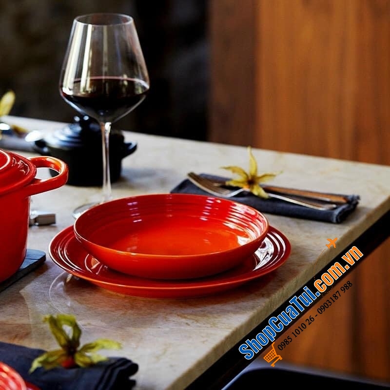 ĐĨA LE CREUSET SÂU LÒNG 25 CM