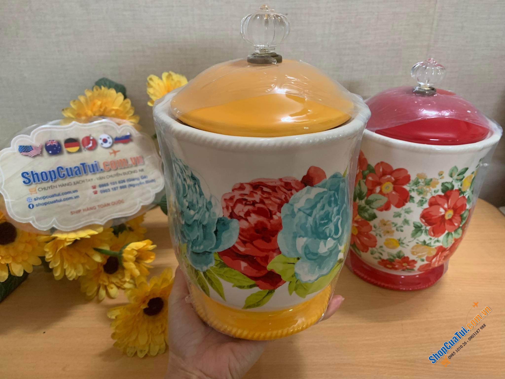 Hũ đựng đồ khô The Pioneer Woman có gioăng silicon Blossom Jubilee màu vàng cao 22.3cm