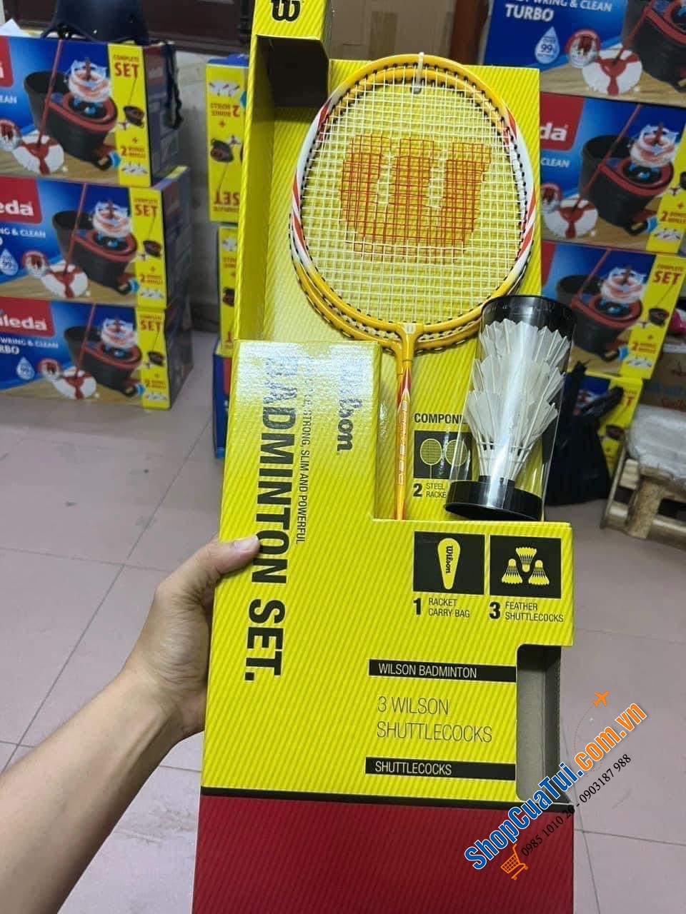 Bộ vợt cầu lông Wilson Badminton phiên bản mới Brave 2.0 (2 màu đỏ và vàng) hàng hiệu xịn & chất