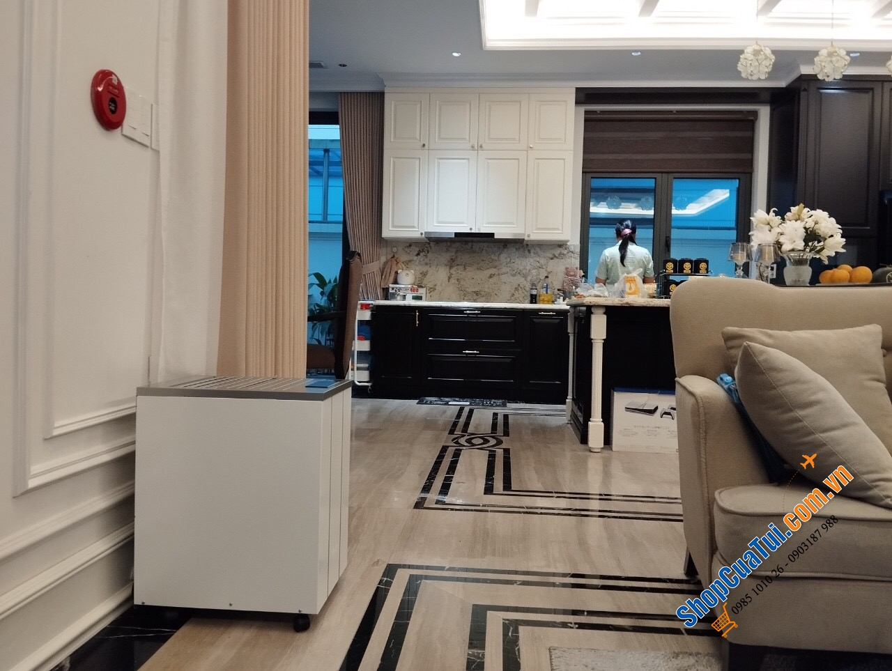 Máy hút ẩm kèm sấy quần áo WOODS LD44 - hút ẩm hiệu quả trong không gian có diện tích lên đến 140 m²
