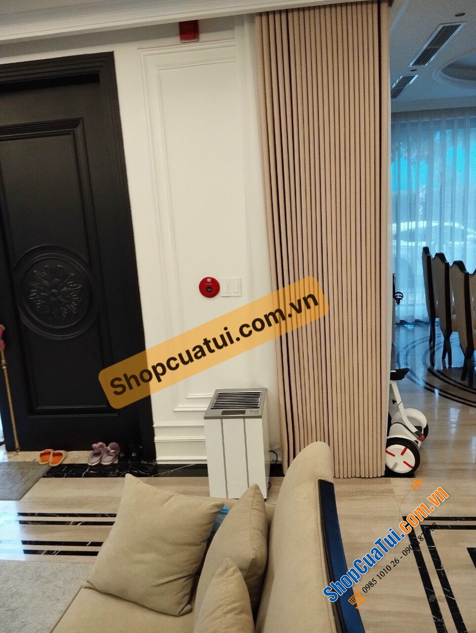 Máy hút ẩm kèm sấy quần áo WOODS LD44 - hút ẩm hiệu quả trong không gian có diện tích lên đến 140 m²