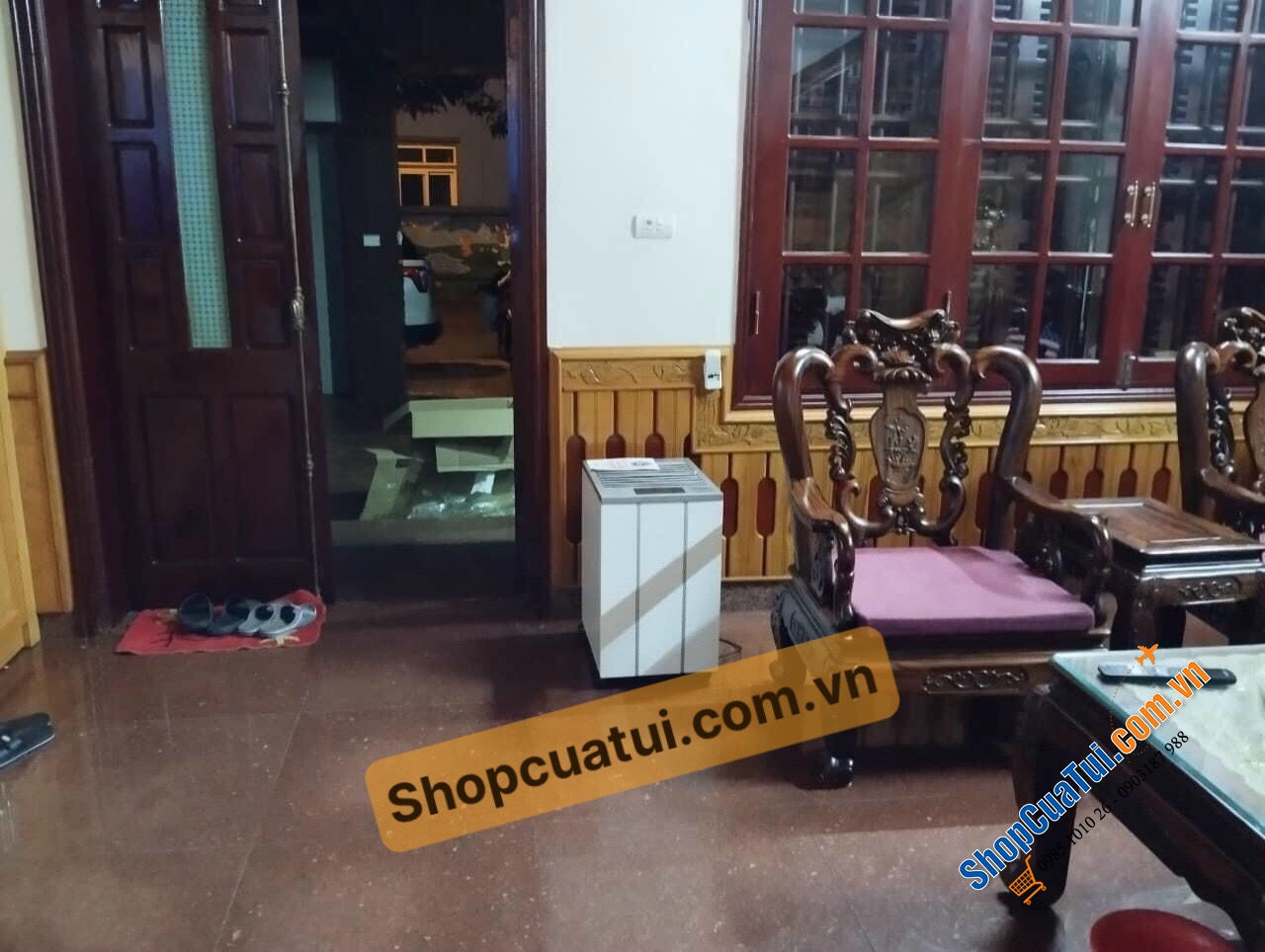 Máy hút ẩm kèm sấy quần áo WOODS LD44 - hút ẩm hiệu quả trong không gian có diện tích lên đến 140 m²
