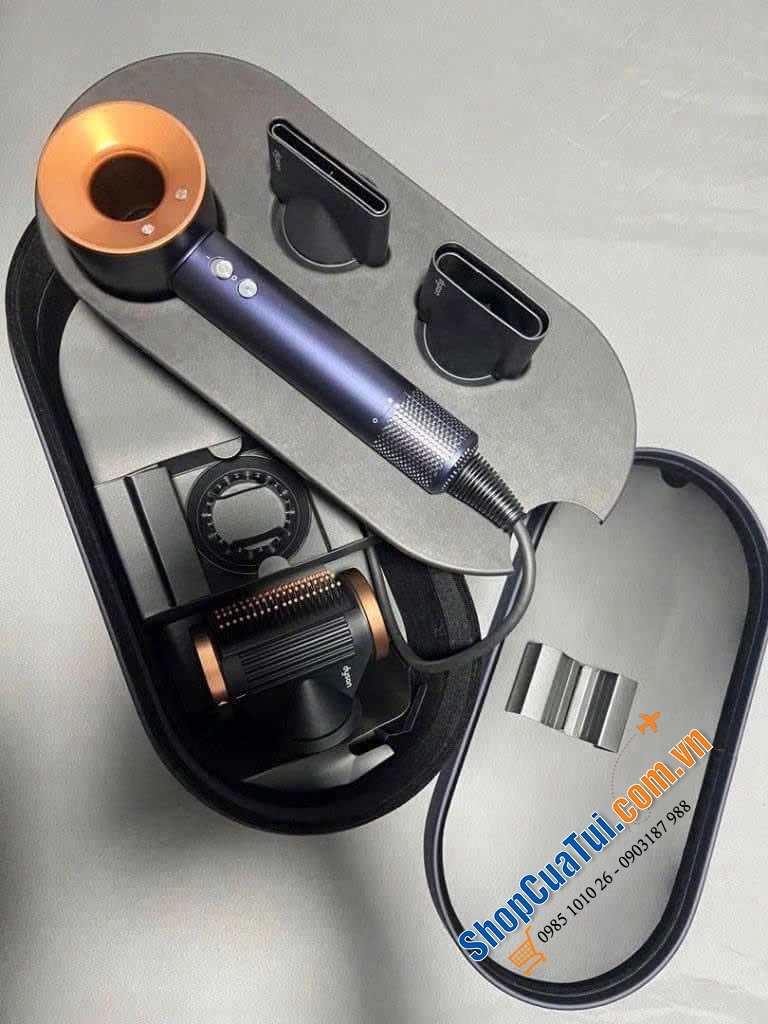 MÁY SẤY TÓC DYSON SUPERSONIC HD15 - NEW MODEL - gồm 01 thân máy sấy, 04 đầu sấy cải tiến và 01 hộp đựng