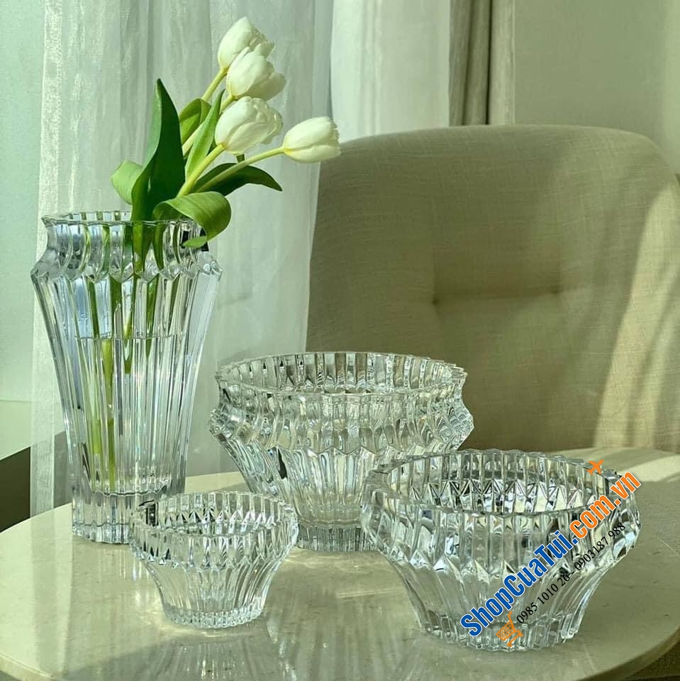 Lọ hoa pha lê Rogaska Crown Jewel 25cm - Các màu: Xanh Blue, Xanh dương, Đen, Đỏ, Trắng