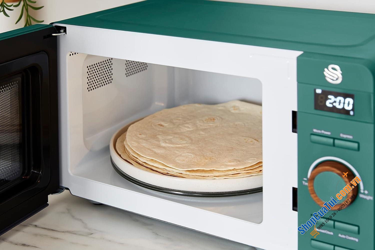 Lò vi sóng Swan Nordic green 20 Lít với bàn xoay thuỷ tinh, phong cách ấn tượng