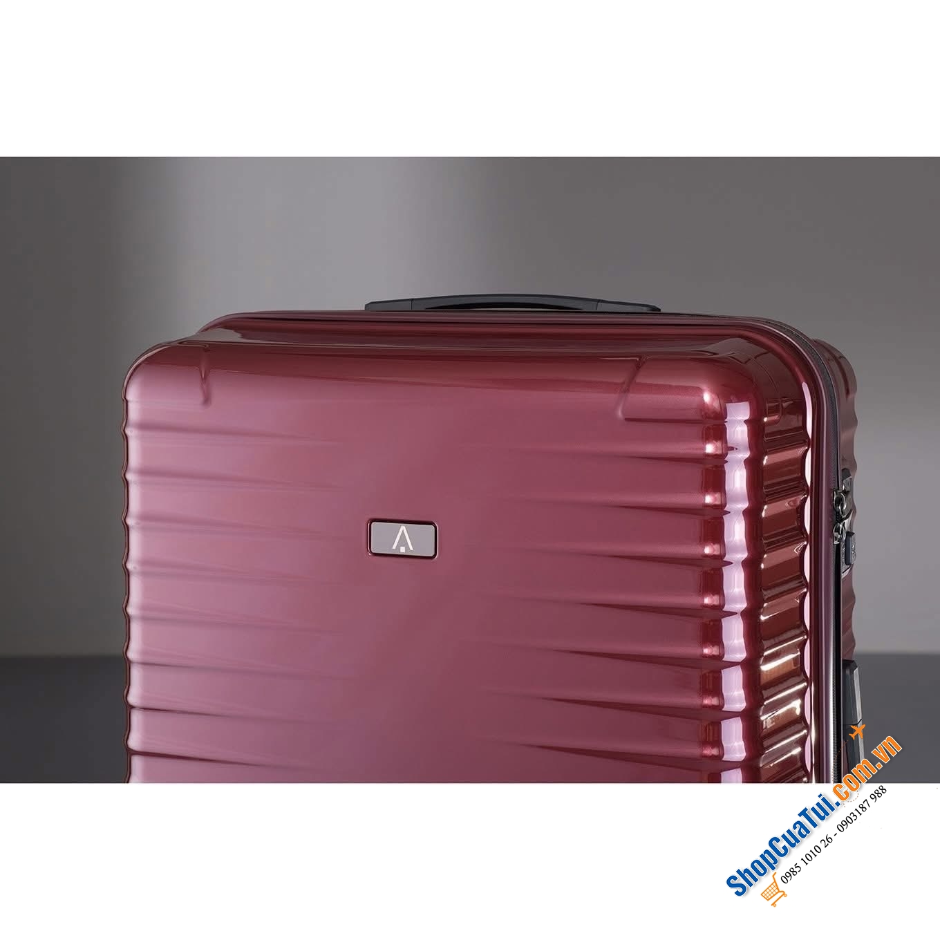 Valy Titan size cabin - Vali sản xuất tại Đức (Made in Germany) siêu xịn màu xanh, đỏ, đen