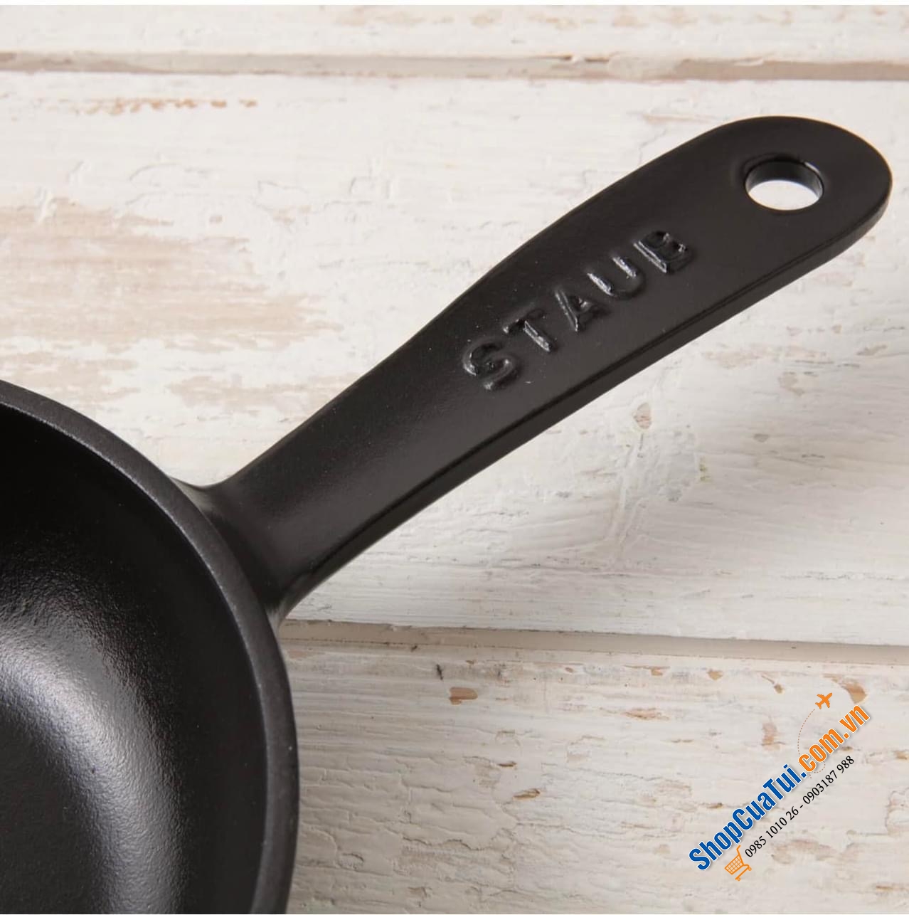 Chảo STAUB CÁN DÀI MÀU ĐEN 16 Cm - MADE IN FRANCE