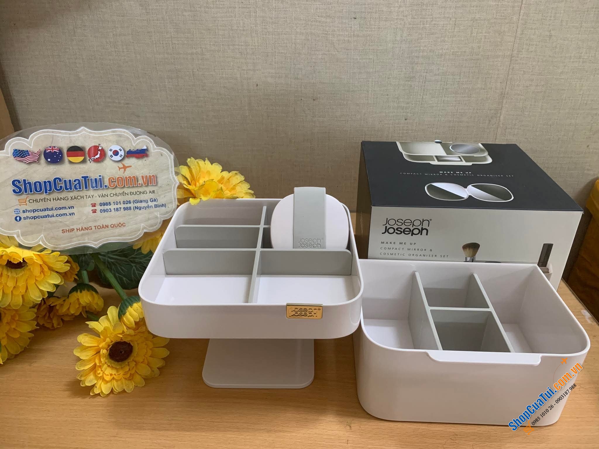 SET ĐỰNG ĐỒ TRANG ĐIỂM JOSEPH JOSEPH KÈM GƯƠNG 75007.