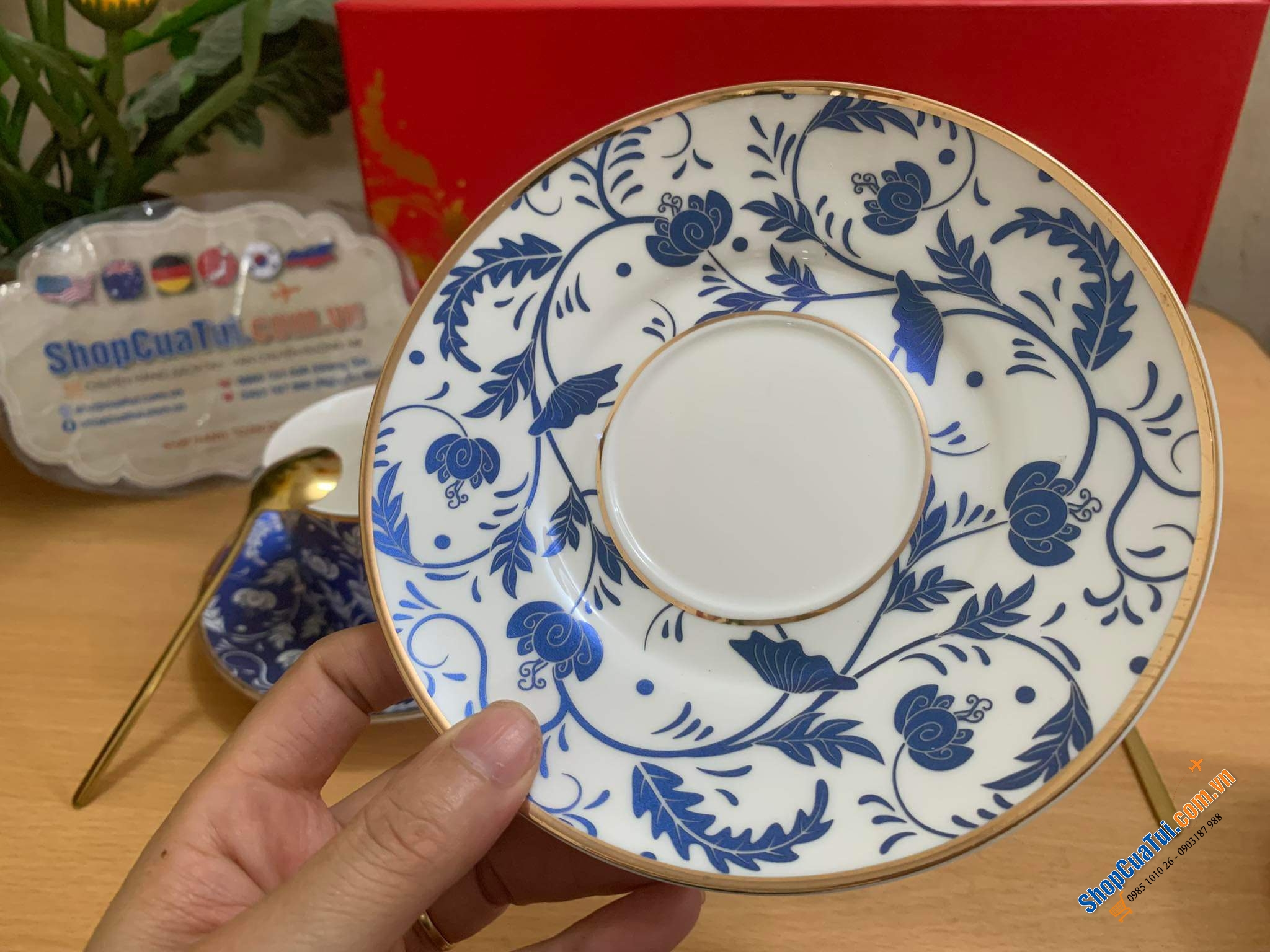 SET 2 TÁCH 2 ĐĨA TRÀ CHIỀU KÈM THÌA VÀNG CAO CẤP UK TEMPI - mỗi cặp đĩa tách 1 họa tiết khác nhau, siêu đẹp