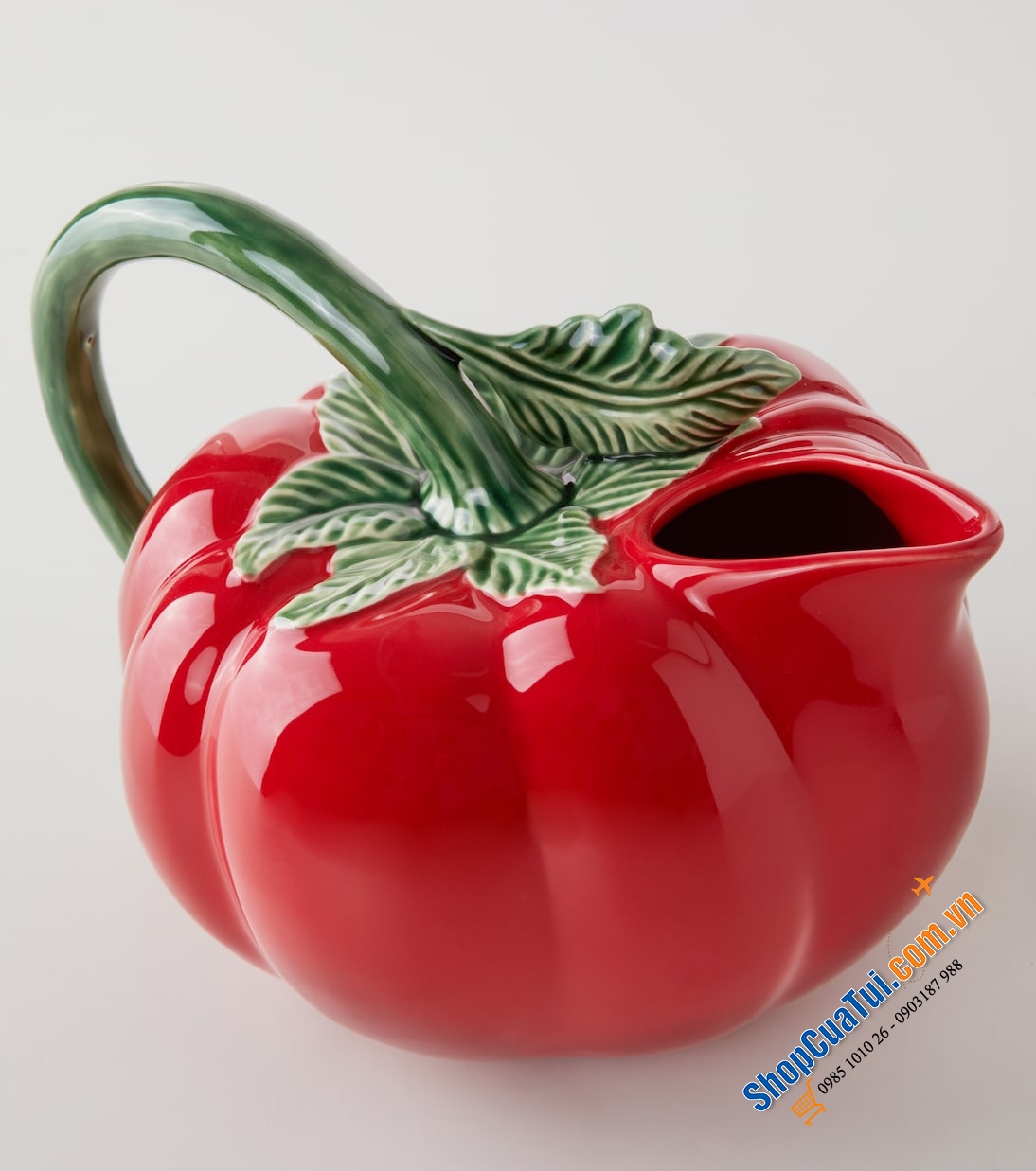 Chiếc bình cà chua BORDALLO 2,7 lít bằng đất nung vẽ tay đầy sinh động