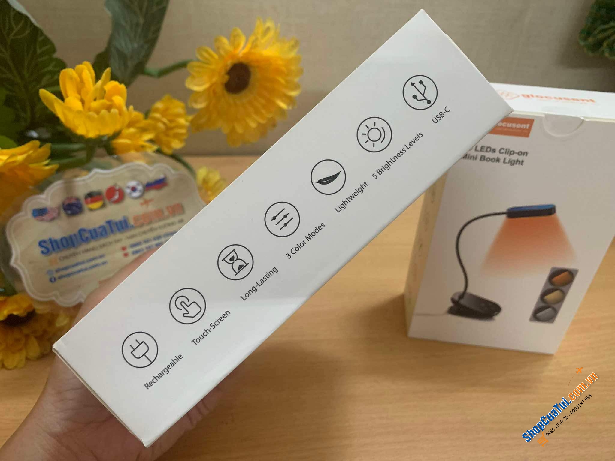 Đèn Đọc Sách Đa Chức Năng Glocusent với pin 1000mAh cho thời gian sử dụng từ 8-80 giờ tùy độ sáng