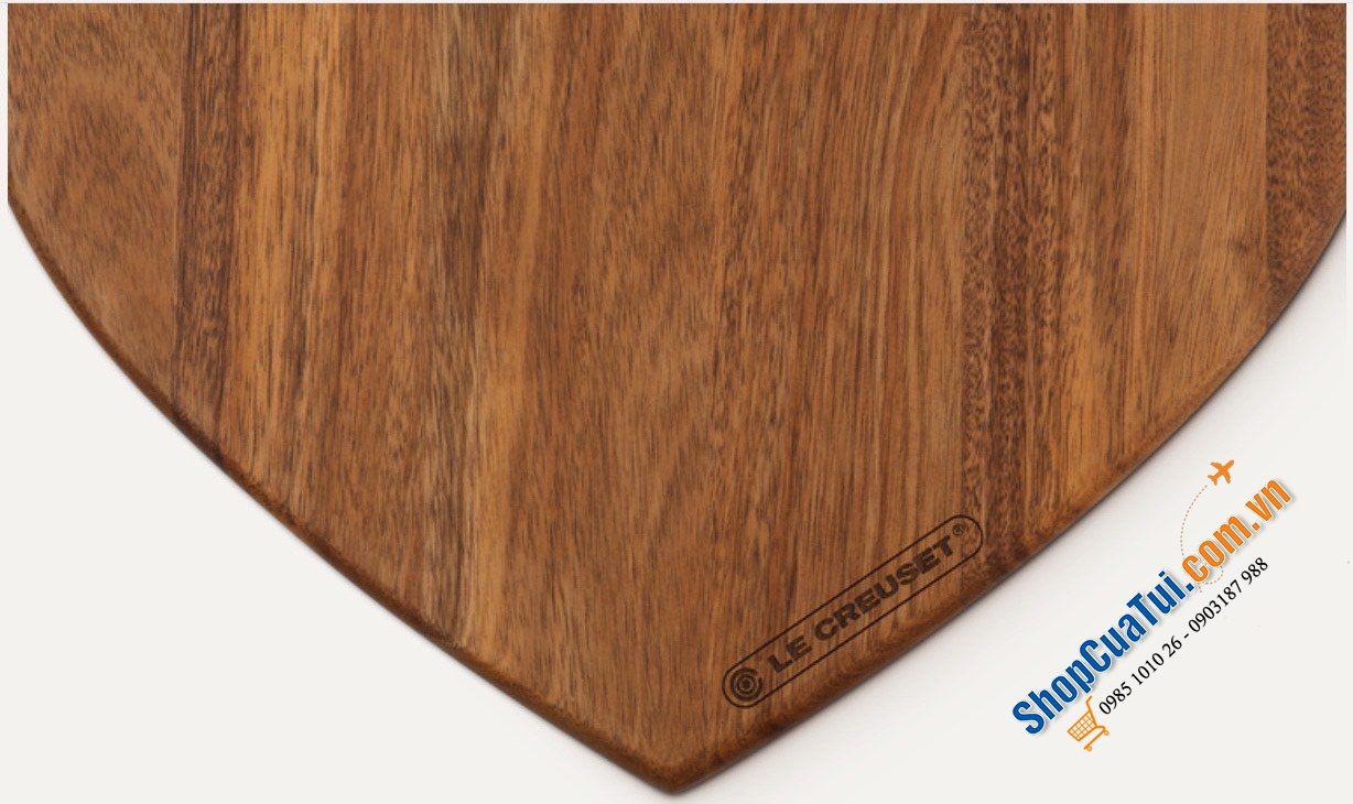 Thớt Le creuset làm từ gỗ keo với vân tự nhiên đẹp mắt hình trái tim hoặc hình oval