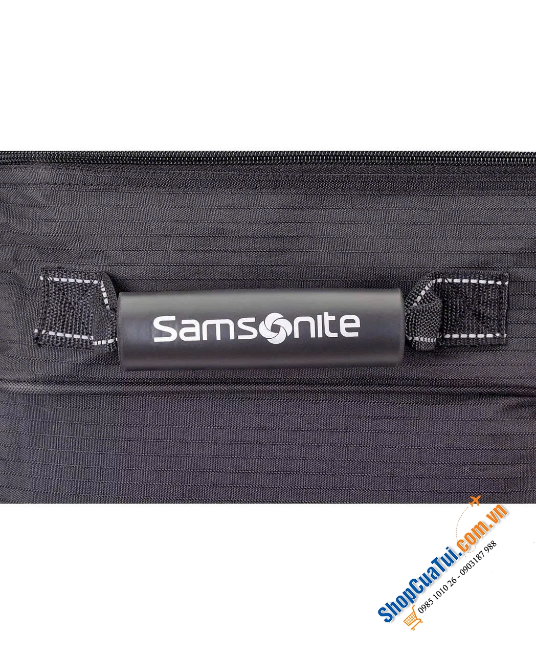 Túi đựng đồ chơi golf Samsonite - thiết kế rộng rãi với 2 tầng có thể mở rộng để cung cấp nhiều không gian chứa đồ