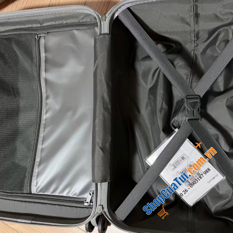 Vali Samsonite Spinner Rectrix Màu Bạc Size 20 inch cabin - valy có kiểu dáng nhỏ gọn, nổi bật với tông màu  tinh tế