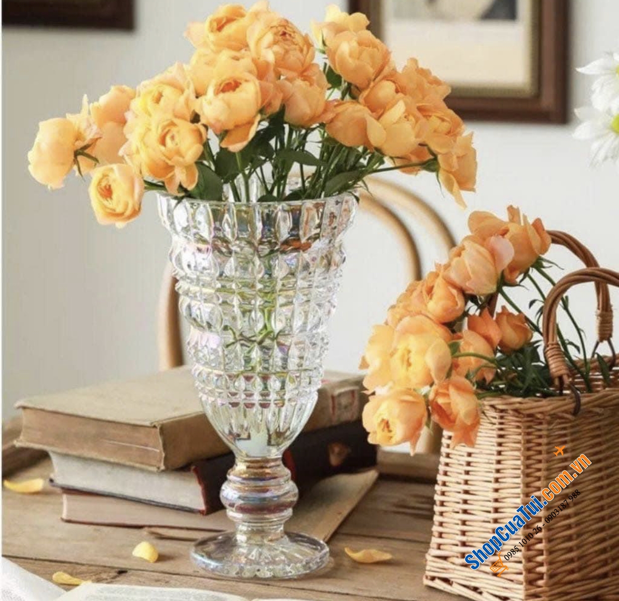 Lọ hoa cúp Glass Vase size 24.5cm hoặc 30cm