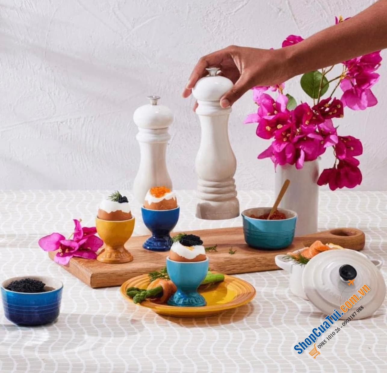 SET 4 CỐC ĐỰNG TRỨNG LE CREUSET PETITS.