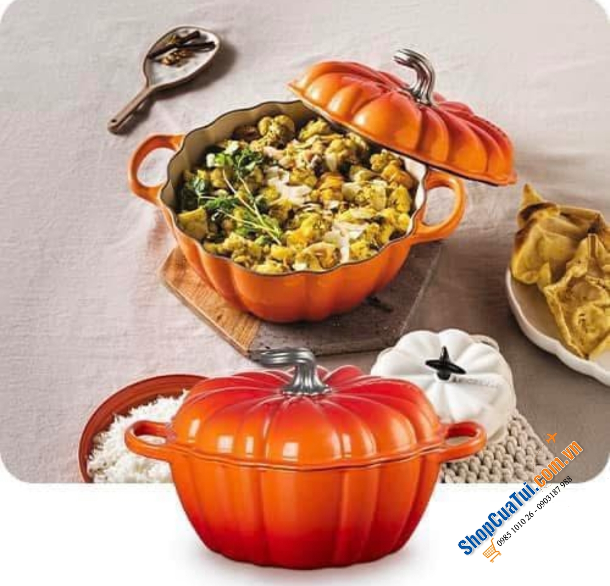 Nồi Nấu Bí Ngô LE CREUSET 24cm – Hoàn Hảo Cho Mùa Halloween.