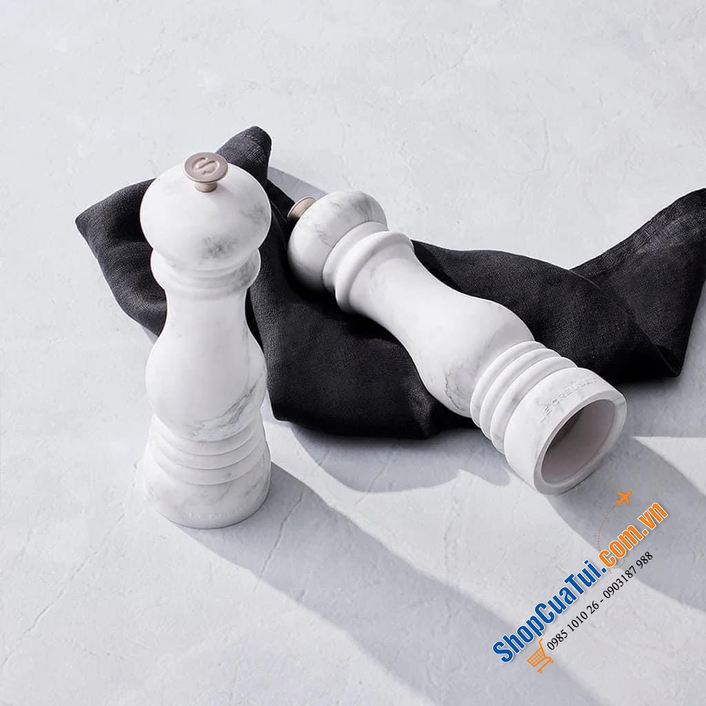 XAY TAY TIÊU - MUỐI LE CREUSET 21 cm - Dòng vân đá WHITE MARBLE.