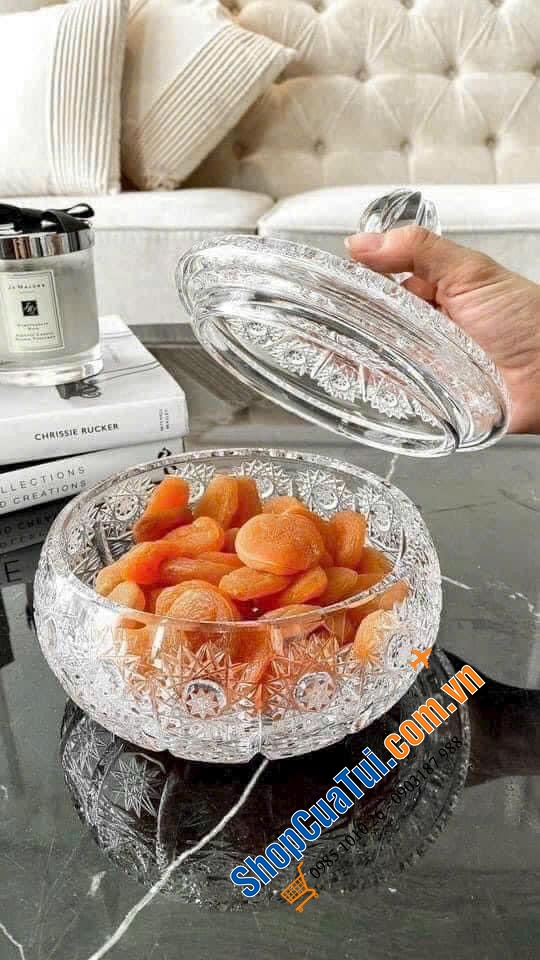 Thố Âu pha lê Bohemia M57 16.5cm có nắp