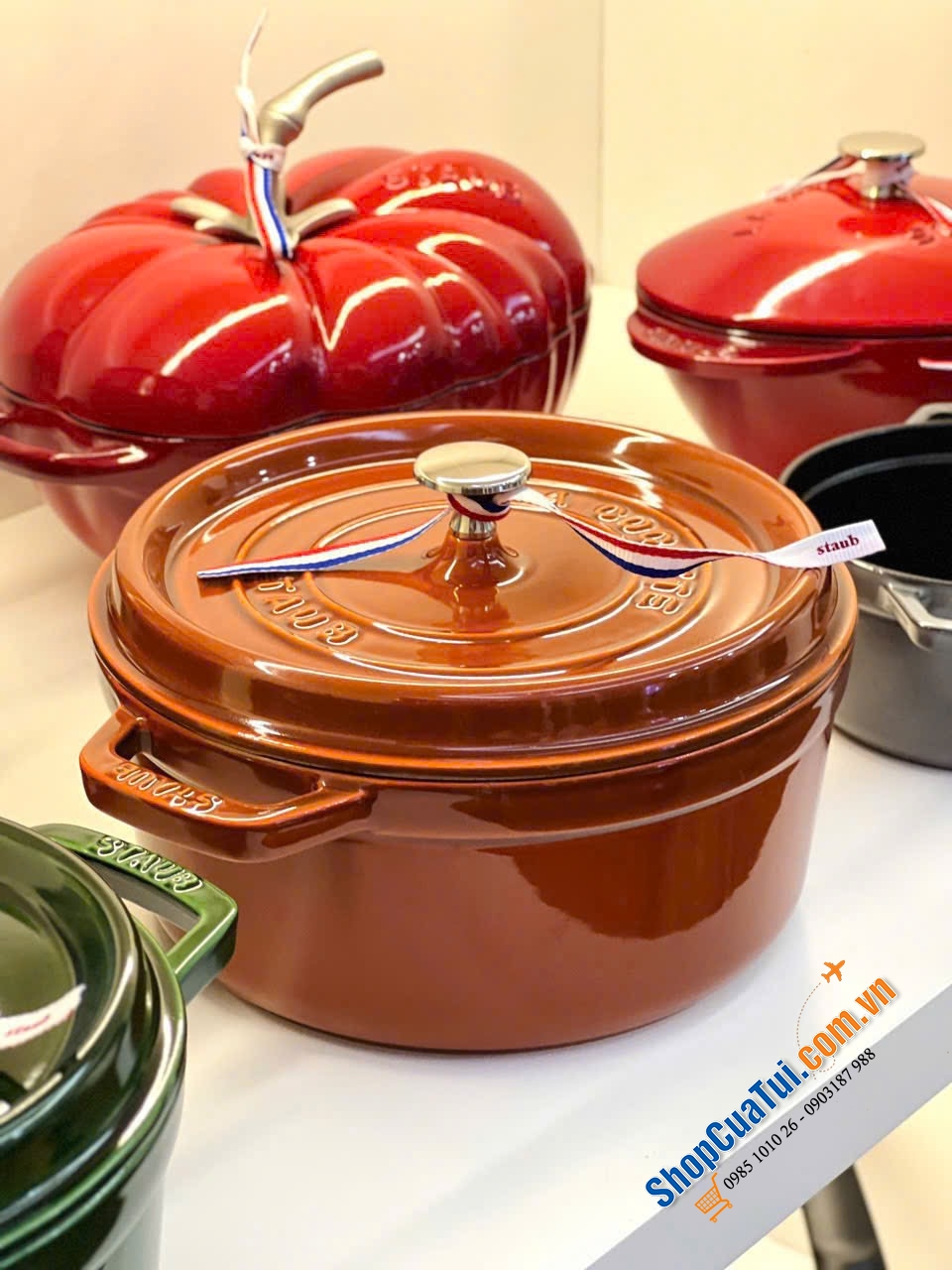 NỒI GANG STAUB COCOTTE 24CM MÀU CAM QUẾ