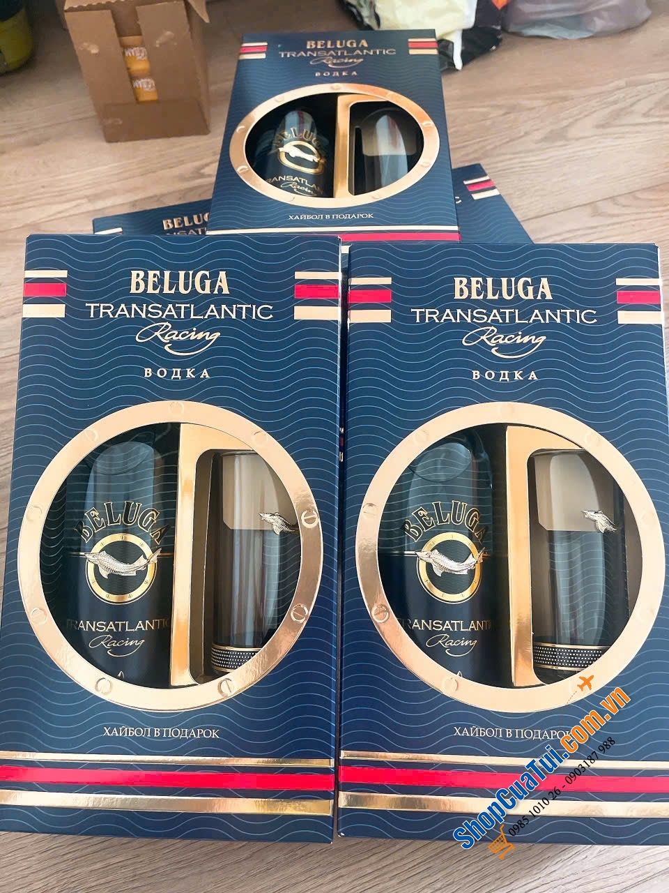 RƯỢU BELUGA TRANSATLANTIC HỘP QUÀ TẾT 2025 - Vodka Beluga Transatlantic racing 700ml (hộp giấy kèm cốc)